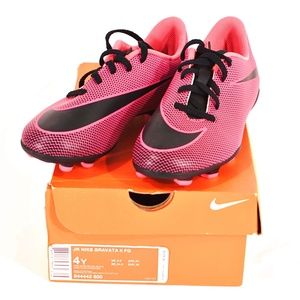 Nike Youth Soccer Cleats Size 4 New With Box